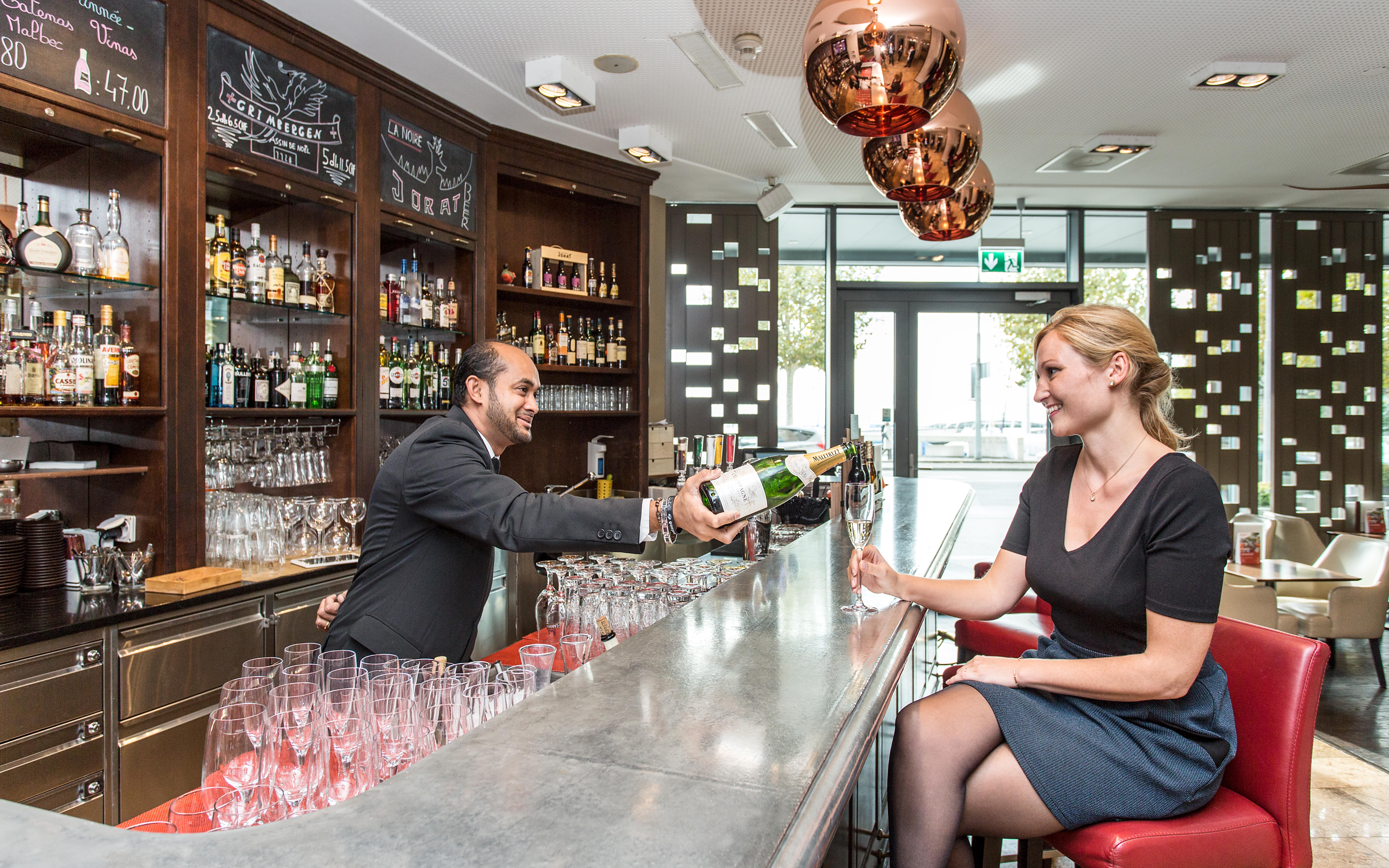 Moevenpick Hotel Lausanne Ngoại thất bức ảnh