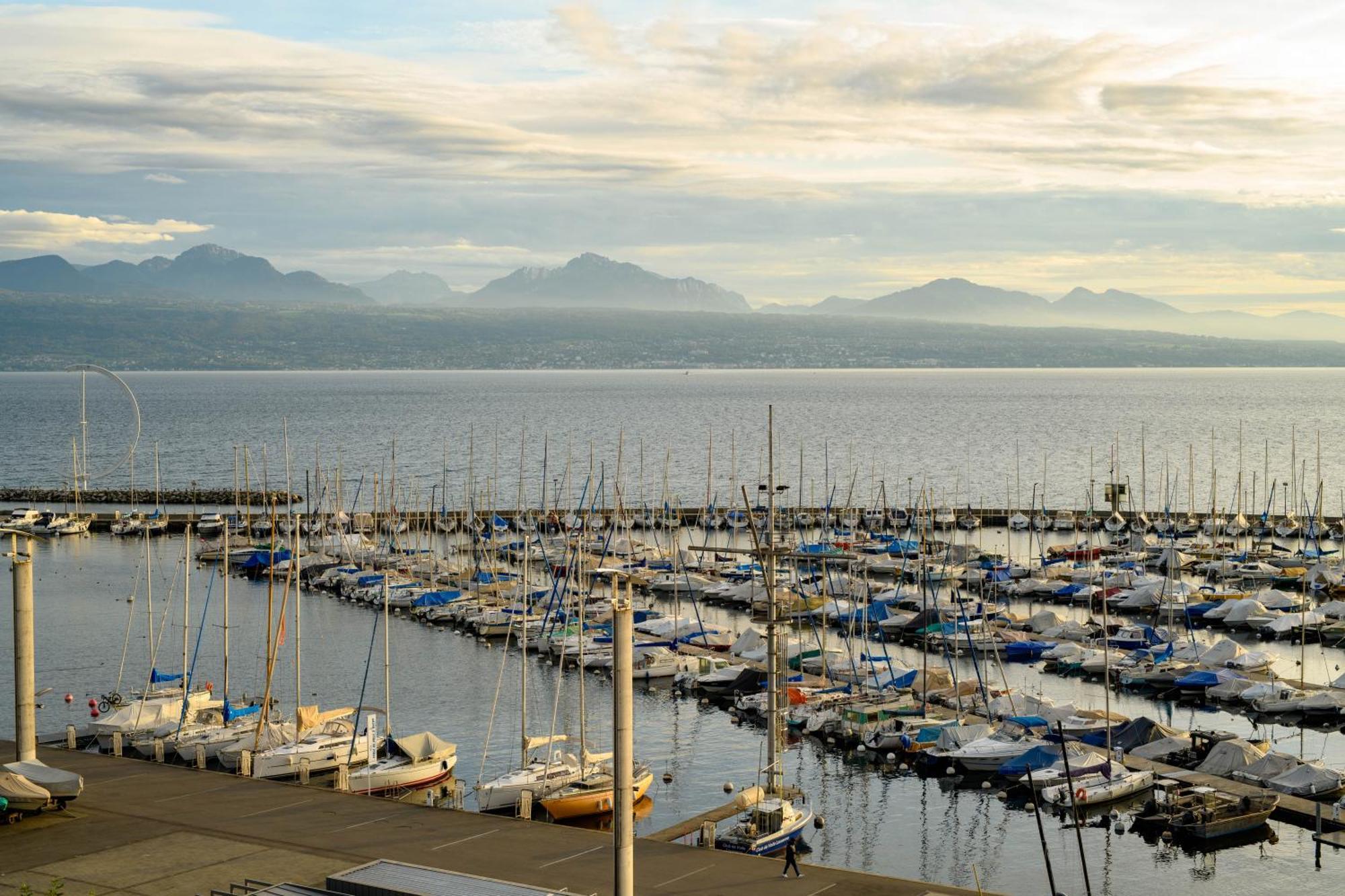 Moevenpick Hotel Lausanne Ngoại thất bức ảnh