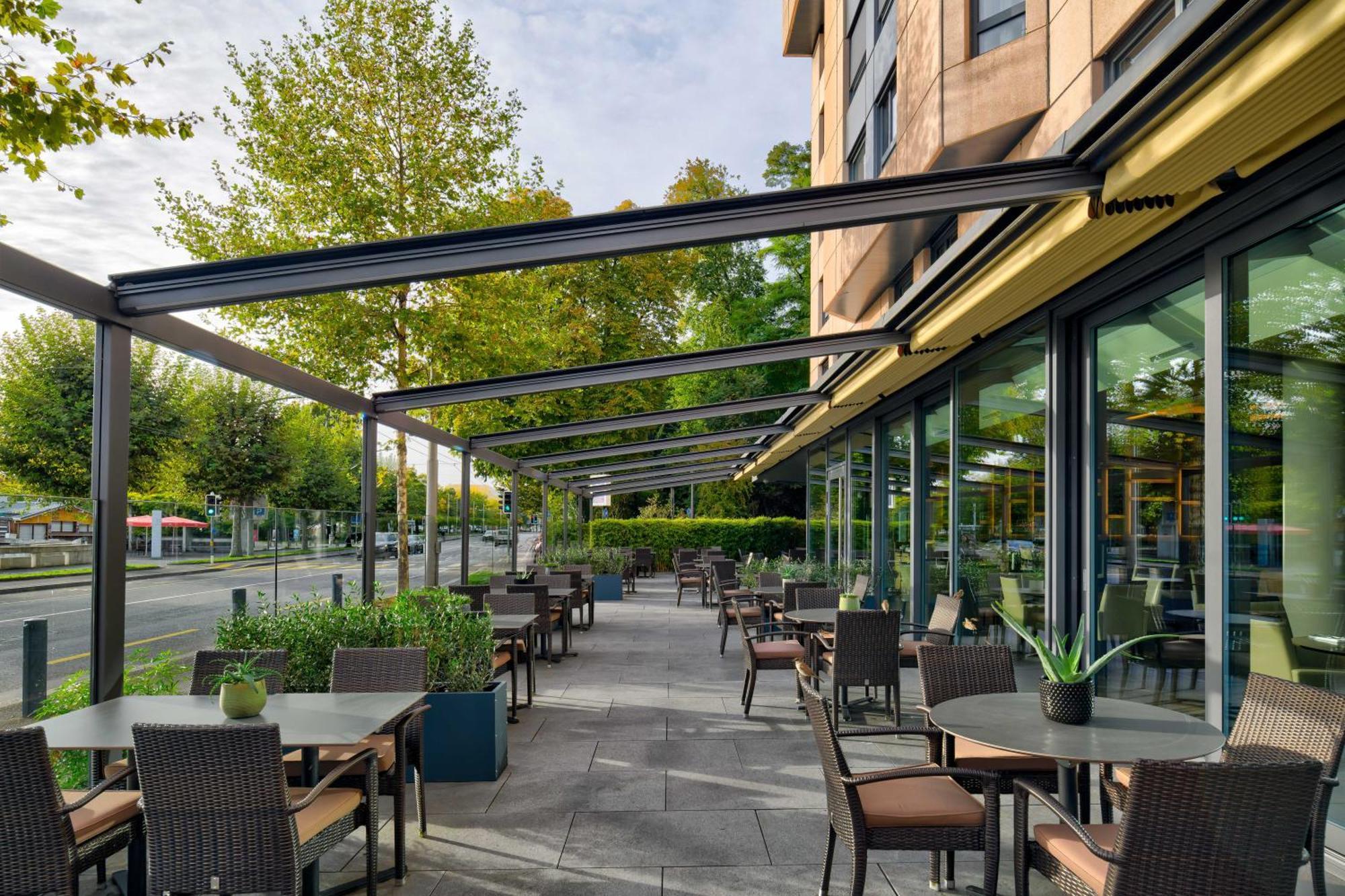 Moevenpick Hotel Lausanne Ngoại thất bức ảnh