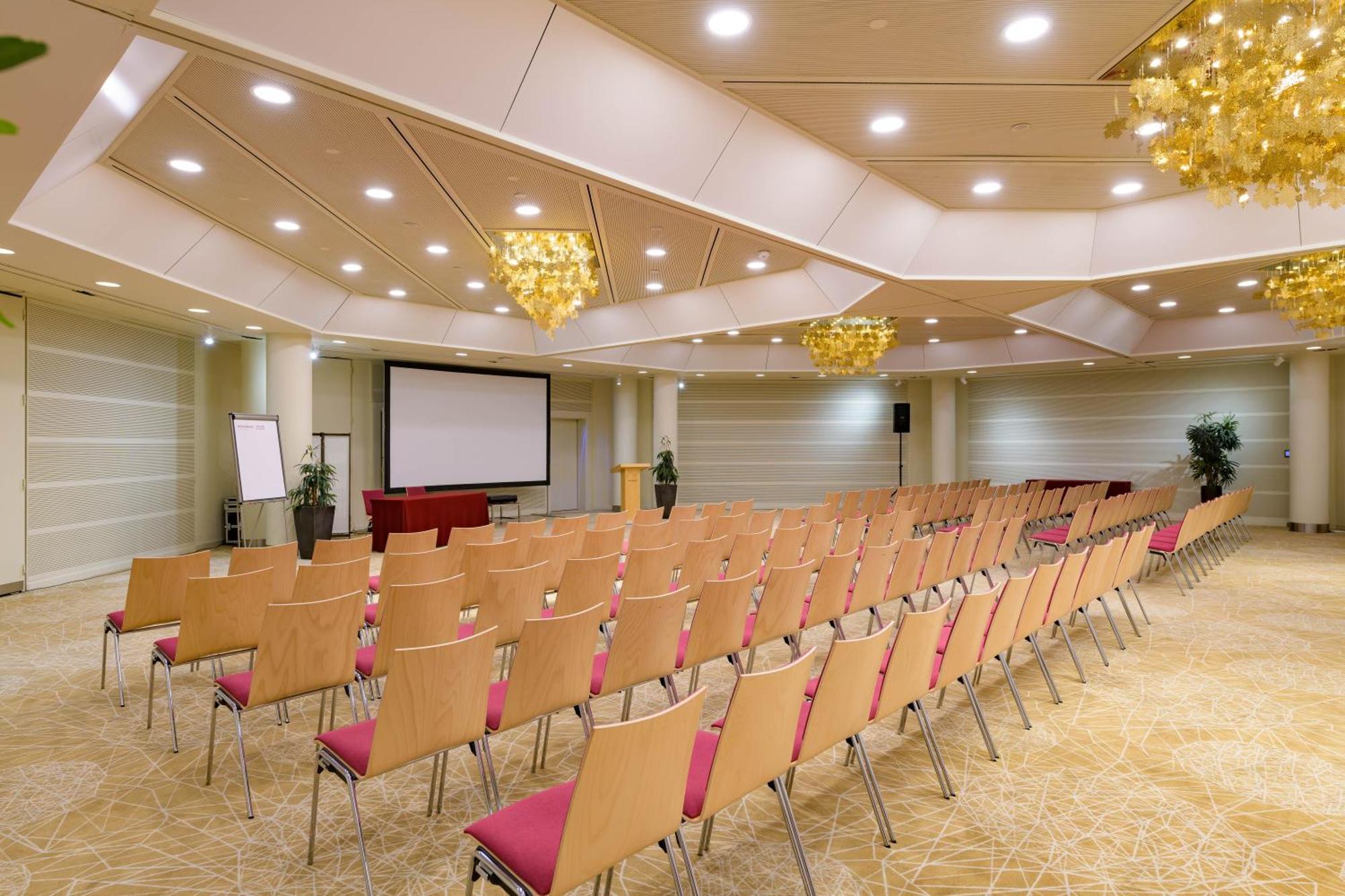 Moevenpick Hotel Lausanne Ngoại thất bức ảnh