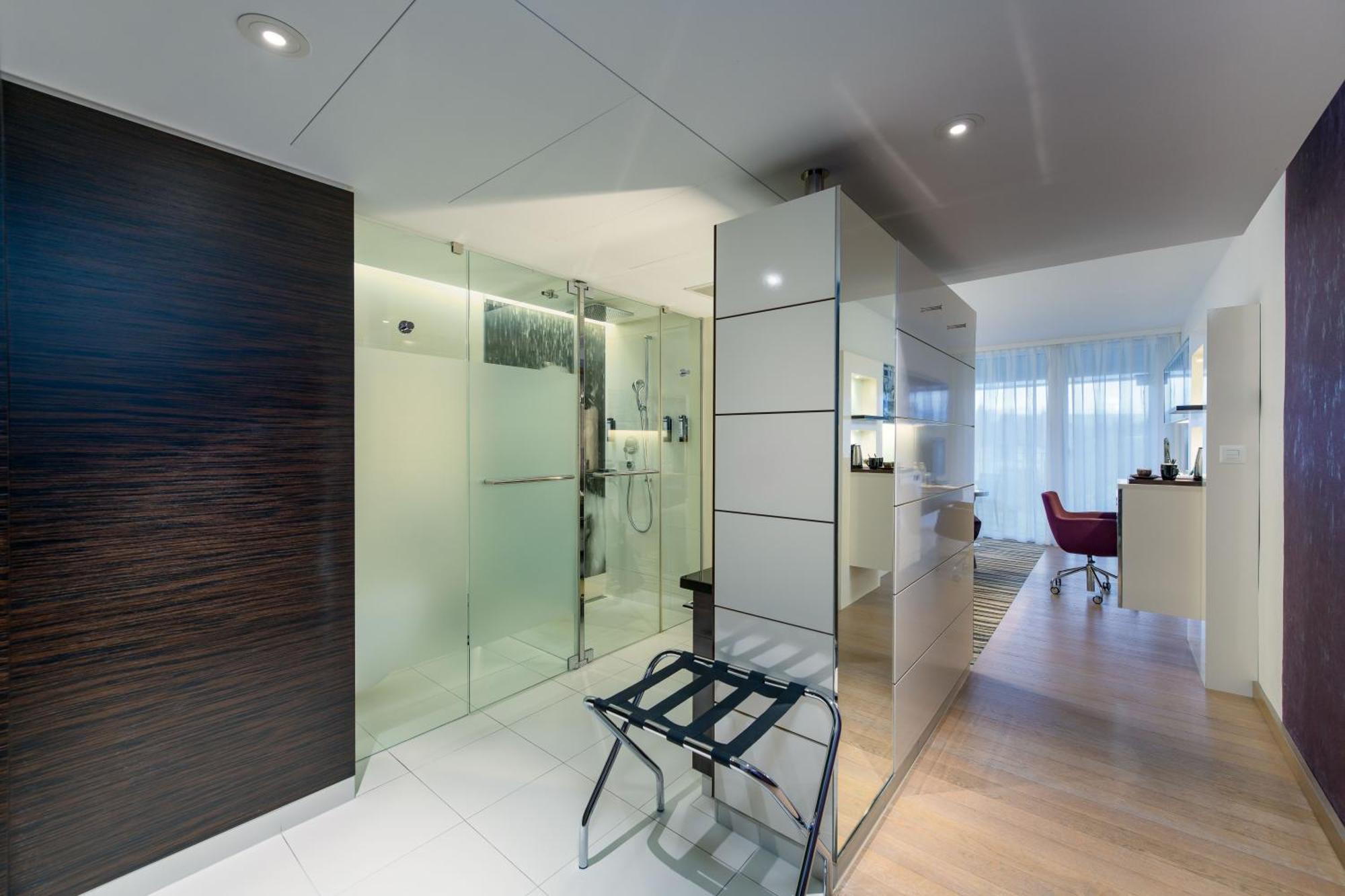 Moevenpick Hotel Lausanne Ngoại thất bức ảnh