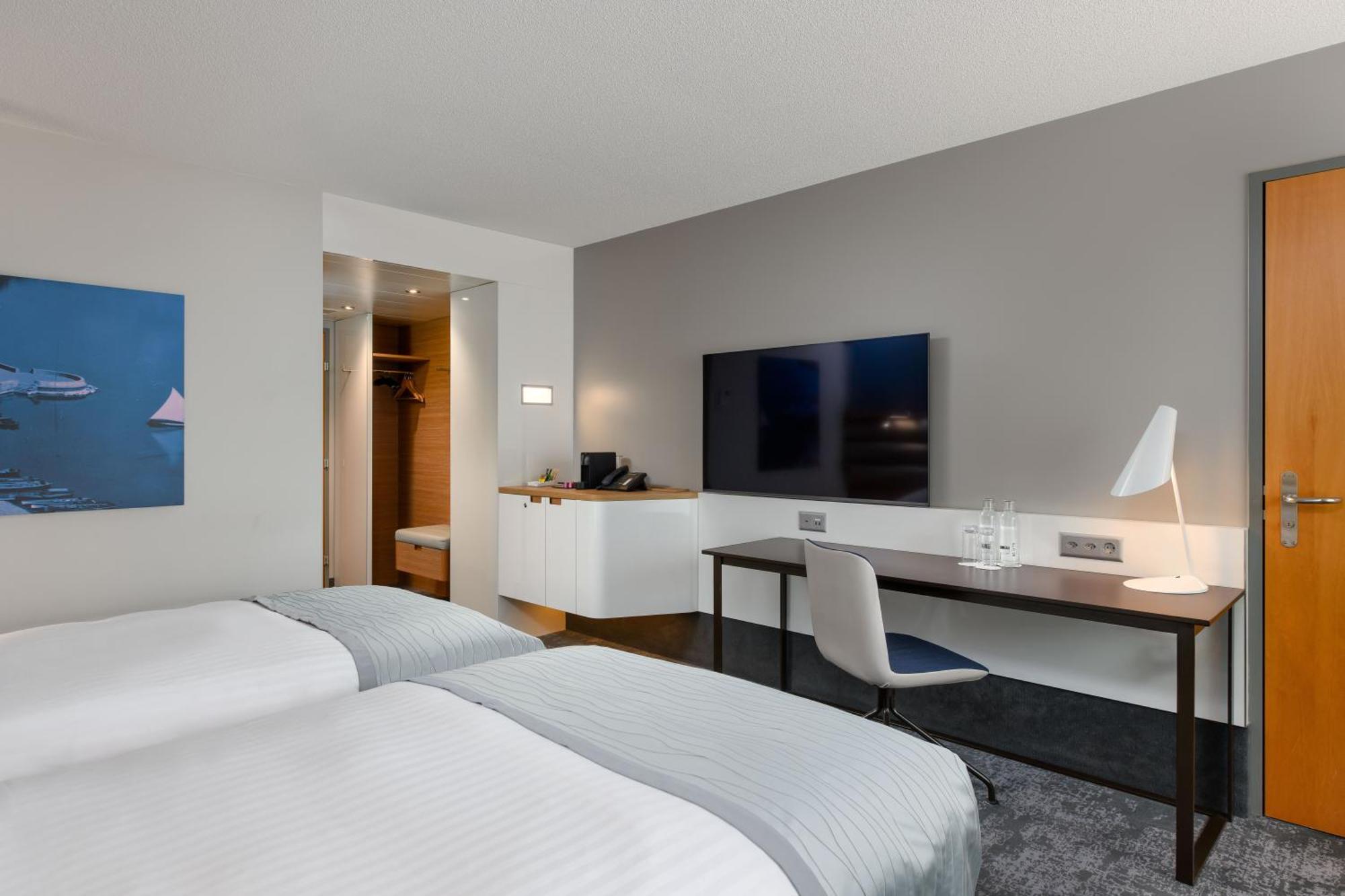 Moevenpick Hotel Lausanne Ngoại thất bức ảnh