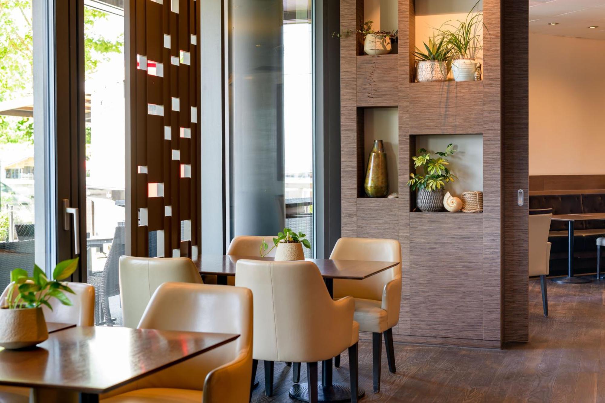 Moevenpick Hotel Lausanne Ngoại thất bức ảnh
