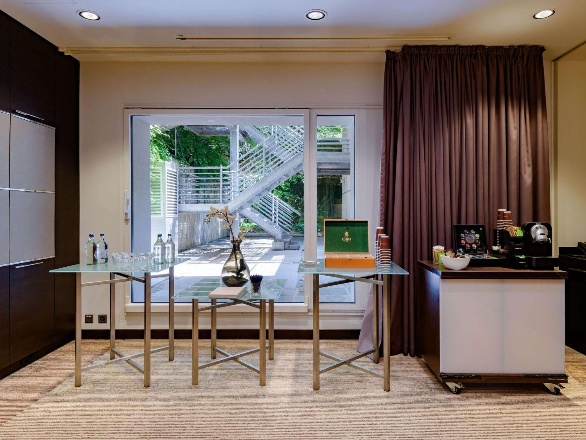Moevenpick Hotel Lausanne Ngoại thất bức ảnh