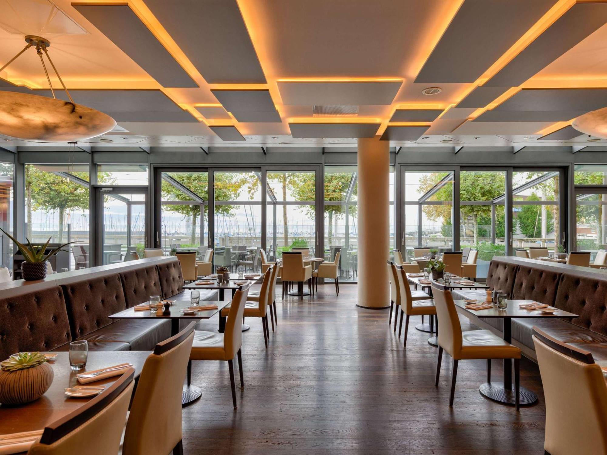 Moevenpick Hotel Lausanne Ngoại thất bức ảnh