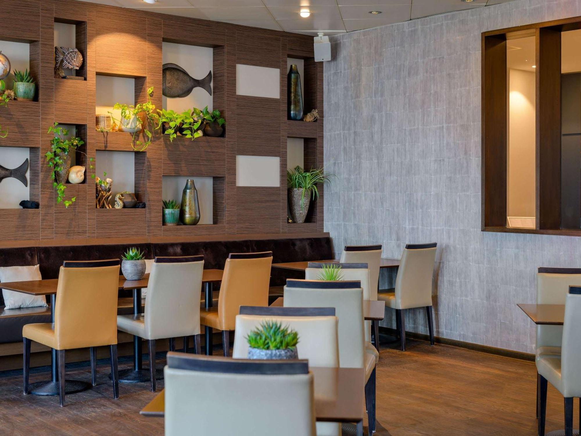 Moevenpick Hotel Lausanne Ngoại thất bức ảnh